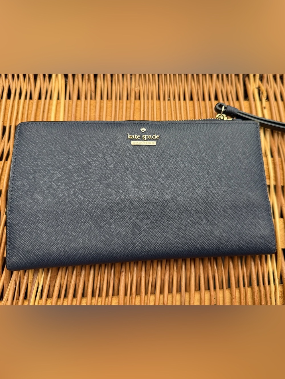 Kate Spade & Camron Street Eliza Navy Blue Leather Wristlet Wallet - Picture 2 of 9